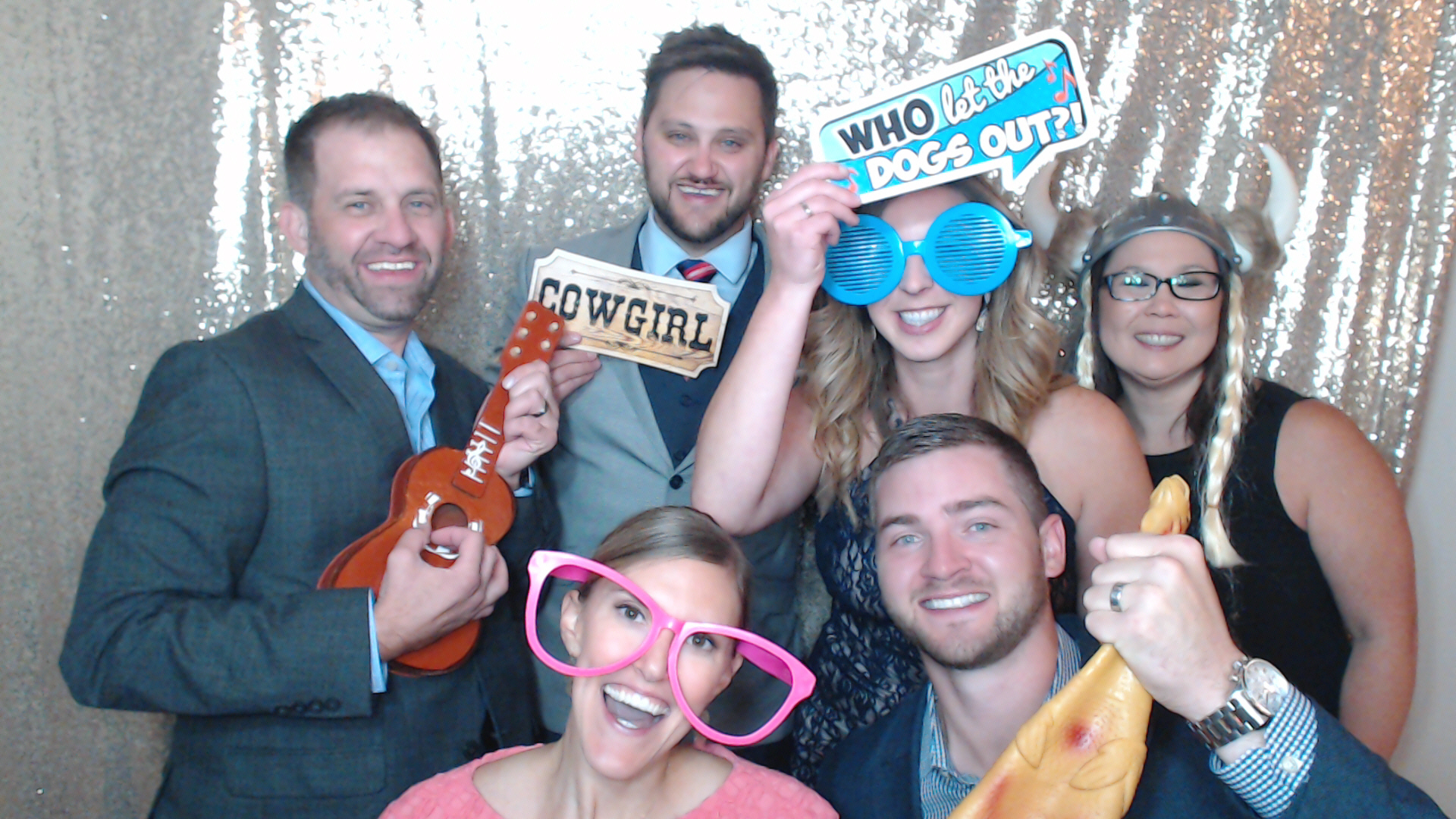 Jorden and Benjamin are getting hitched | View more photos from the event at gallery.photoboothbillings.com/u/PhotoBoothBillings/Jorden-and-Benjamin-are-getting-hitched